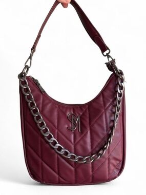 Steve Madden Quilted Hobo Shoulder Bag in Burgundy